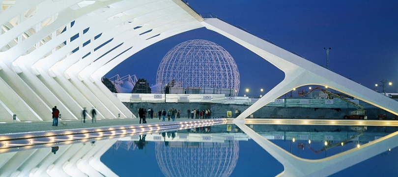 Earthquake architecture exhibit bridges the gap